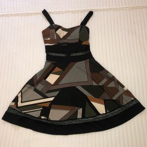 Earth-toned Sleeveless High-Waisted Swing Dress